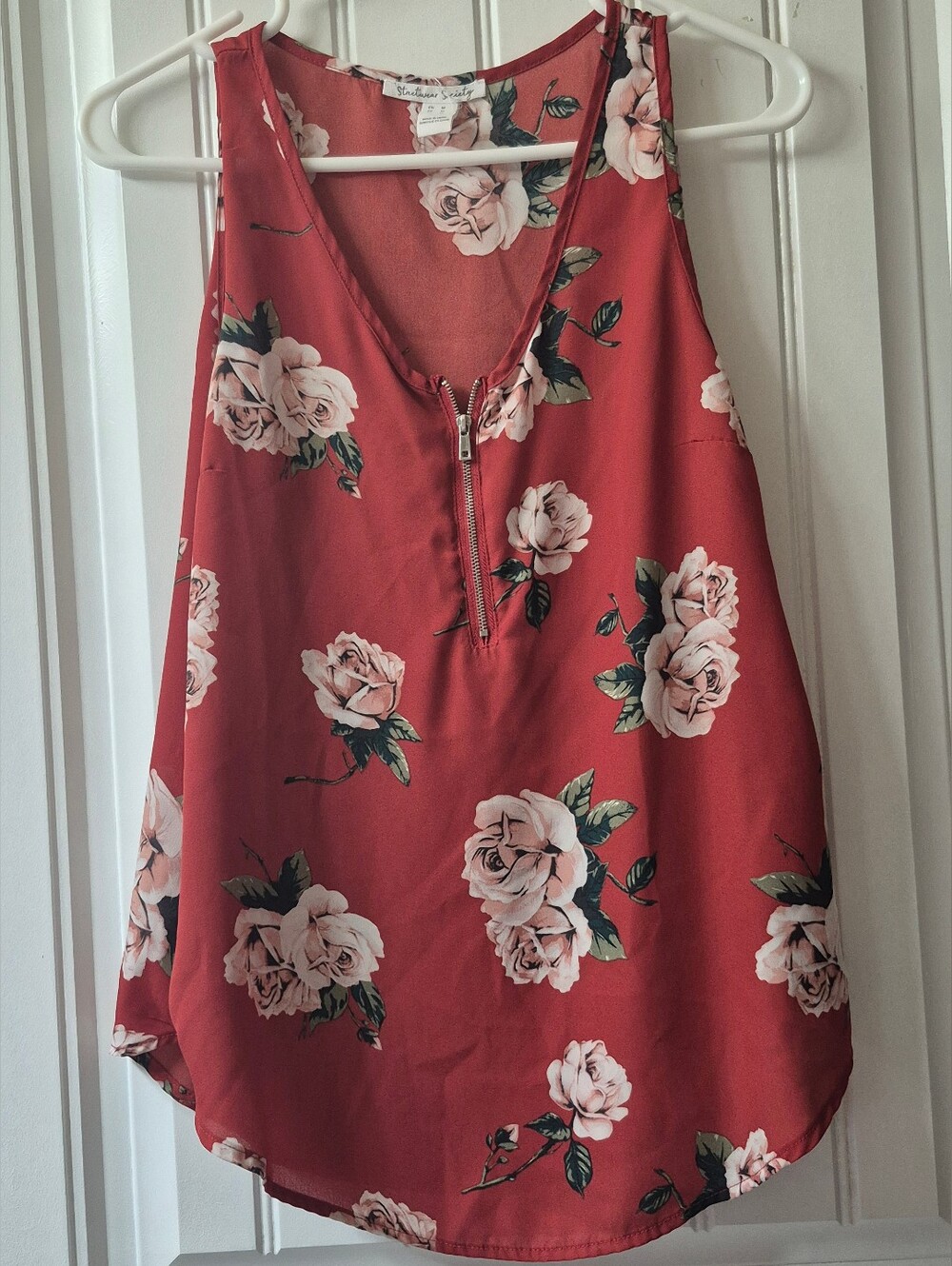 🏷Womens Floral Streetwear Society Tank Blouse Size Medium